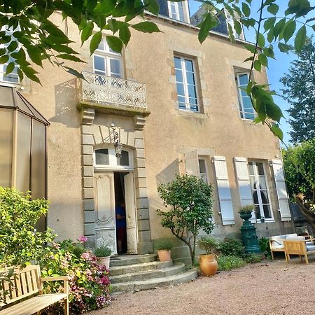 L'Hotel De Herce Chambre D'Hote Mayenne Exterior photo